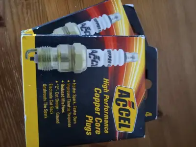 PICKUP IN Mission SW Brand new in box. Eight spark plugs. Bought for a Vortec 6.0L but fit many othe...