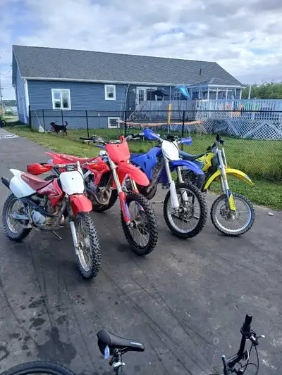 Has papers runs great only issues are front breaks don't work and bars are bent