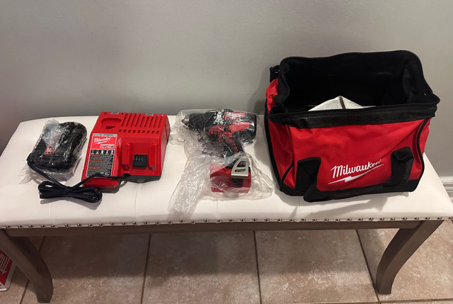 Milwaukee M18™ CompactBrushless 1/2"Drill/Driver Kit in Power Tools in City of Toronto - Image 2