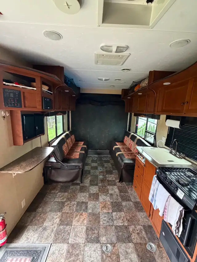 2014 Dutchmen Rubicon 1905 Toy Hauler | Travel Trailers & Campers | Red ...