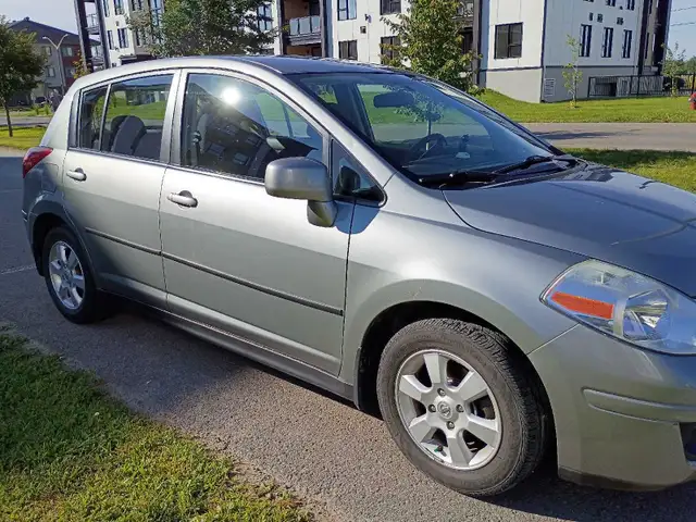 Nissan Versa 2009541162124315217921