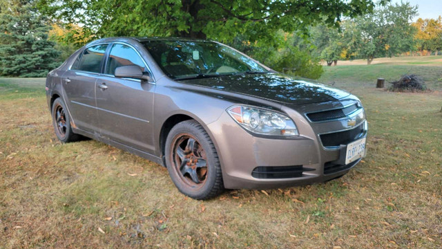 2012 Chevrolet (Chevy) Malibu LS in Cars & Trucks in Ottawa - Image 2