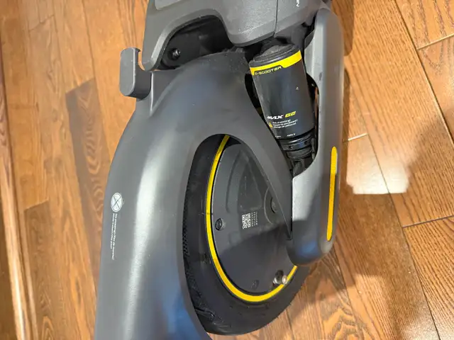 E-scooter Segway Ninebot Max G2 in eBike in Oshawa / Durham Region - Image 5