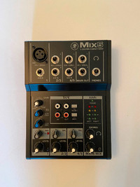 Brand new Mackie Mix5 Mixer