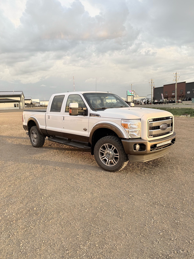 2015 king ranch f350 in Cars & Trucks in Grande Prairie