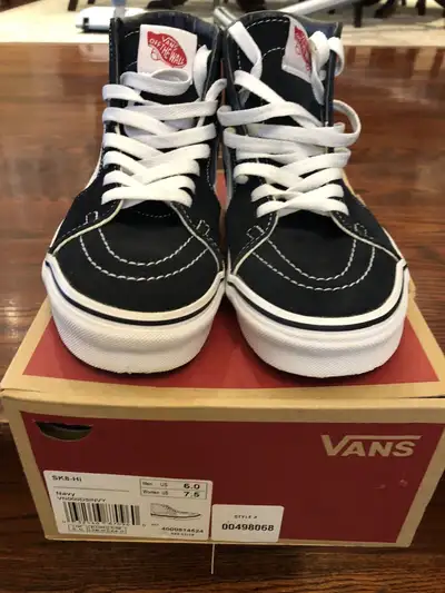 NEW Vans SK8-Hi Navy - size 6 men/7.5 women, View more