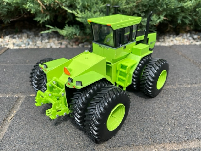 *JUST IN* 1/32 STEIGER COUGAR SERIES IV KM-280 Farm Toy Tractor in Toys & Games in Regina - Image 4
