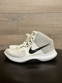 nike basketball shoes size 9 
