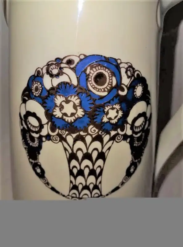 RARE Limoges Haviland Art Deco Gilt Cobalt Floral Chocolate Pot! in Arts & Collectibles in London - Image 4