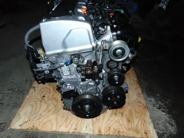 08-12 MOTEUR HONDA ACCORD 2.4L K24A iVTEC ENGINE LOW MILEAGE in Engine & Engine Parts in West Island - Image 4