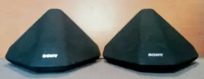 Sony SS-SR30 stereo speakers, View more