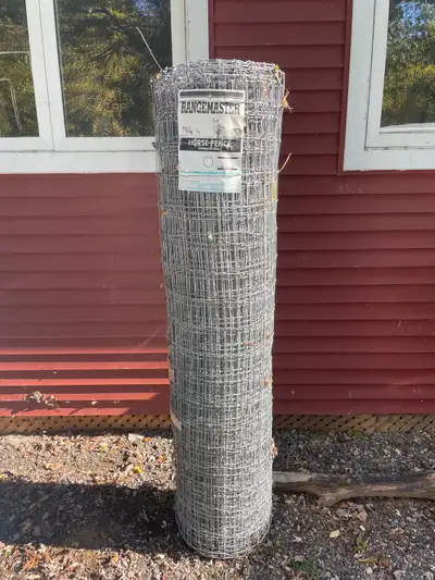 Brand new horse/cattle fence 200’x6’