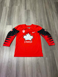 Nike Team Canada 2018 Olympics IIHF Hockey Red Jersey Men Size M