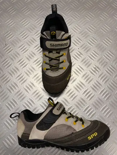 Chaussures vélo femme US 6 / EU 39 (2 paires, route & montagne), View more
