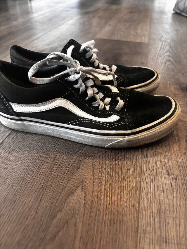old skool vans  in Women's - Shoes in Strathcona County - Image 2