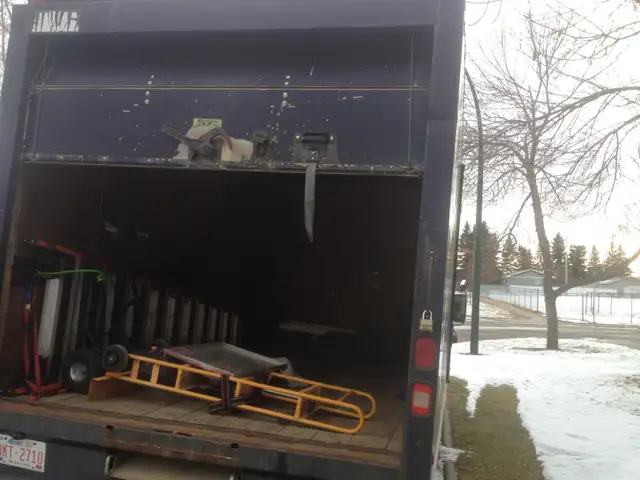 ALL SIZE DELIVERY & MOVING SOLUTION in Moving & Storage in Calgary - Image 2