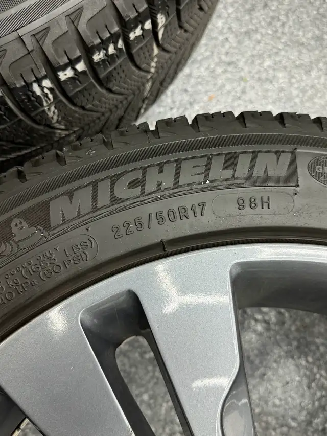 225/50R17 Michelin X-Ice VW Golf/GTi/Jetta  Winter Tire Pkg in Tires & Rims in City of Toronto - Image 7