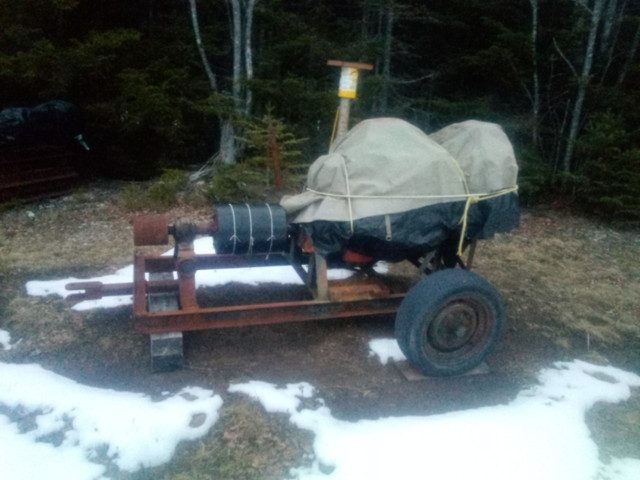 302 GMC Power Unit in Heavy Equipment in New Glasgow - Image 2