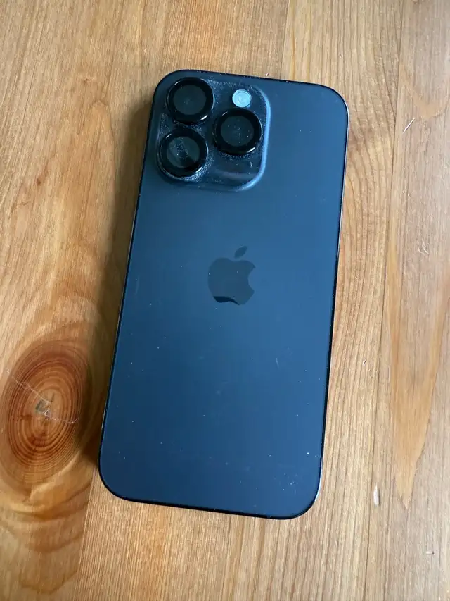 Iphone Pro 14 - 256 GB in Cell Phones in Calgary - Image 2