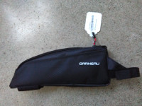 New with tag - Garneau - Top Zone Cycling Bag - 1.1L