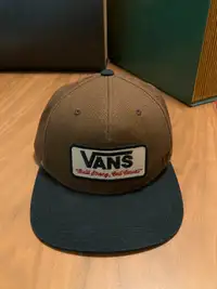 VANS Snapback Baseball Hat - One Size Fits All