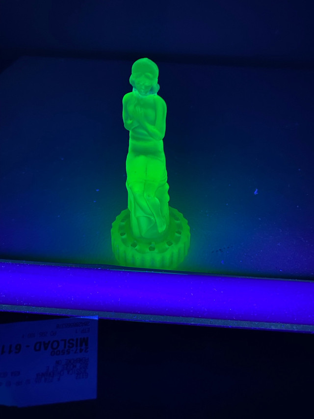 Art Deco 1930’s Uranium Glass Nude Lady Frog in Arts & Collectibles in Pembroke - Image 2