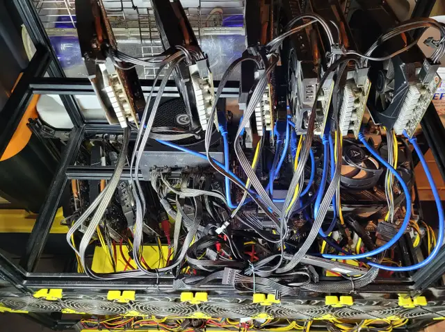 Switching Power Supply Special for BTC Mining Rigi in System Components in City of Montréal - Image 10