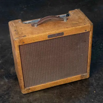 For sale and inspected at Stang Guitars. This is a rare and fantastic Fender Harvard! Not often seen...