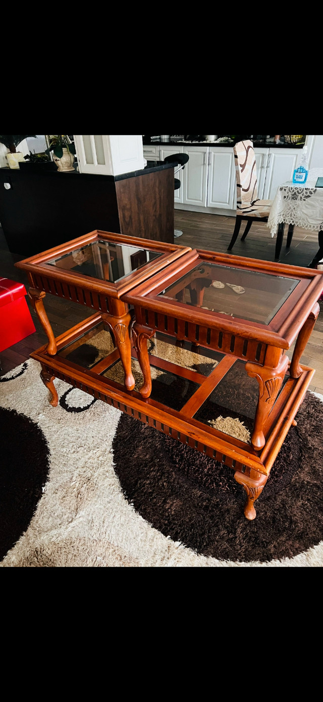 Center table & 2 side tables set in Coffee Tables in City of Toronto - Image 2