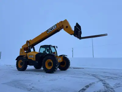 2015 JCB 509-42 Zoom Boom 4064hrs Enclosed Cab With A/C & Heat Joystick Controls 9000lb Capacity 42’...