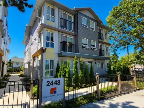AVAILABLE OCT 1ST/2026 Located close to UVIC / Camosun College , on bus route and easy cycling. This...