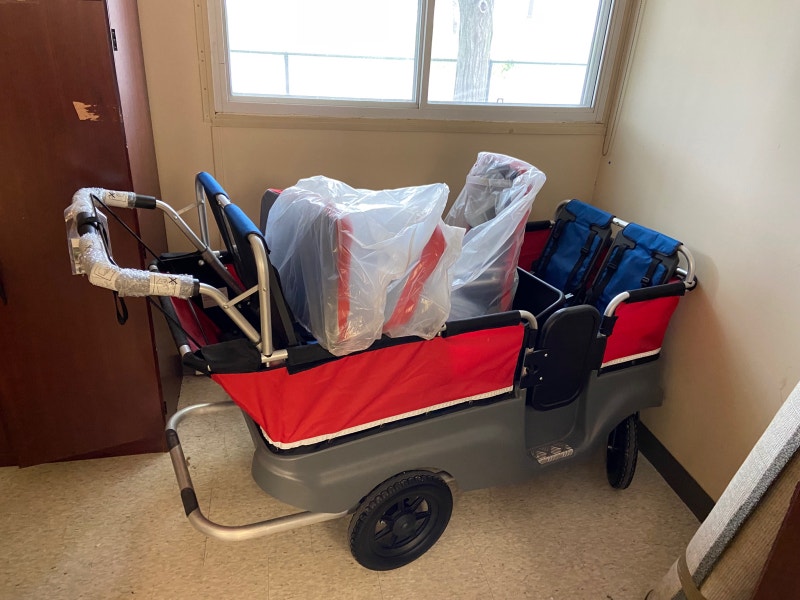 Daycare stroller never used, 6 seater Strollers, Carriers & Car