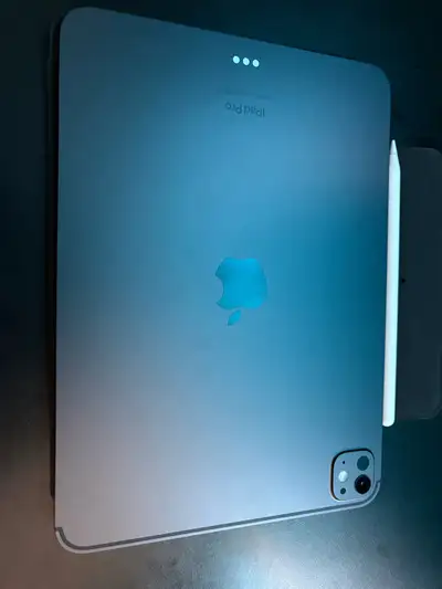 iPad pro 11 inches , View more