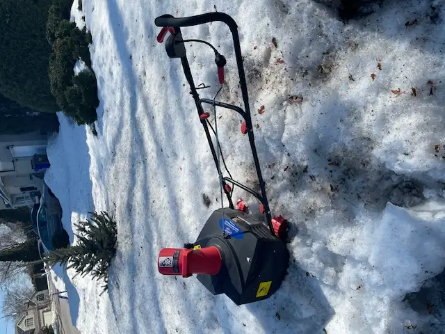 SOUFFLEUSE ÉLECTRIQUE 13.5AMP in Lawnmowers & Leaf Blowers in Longueuil / South Shore - Image 3