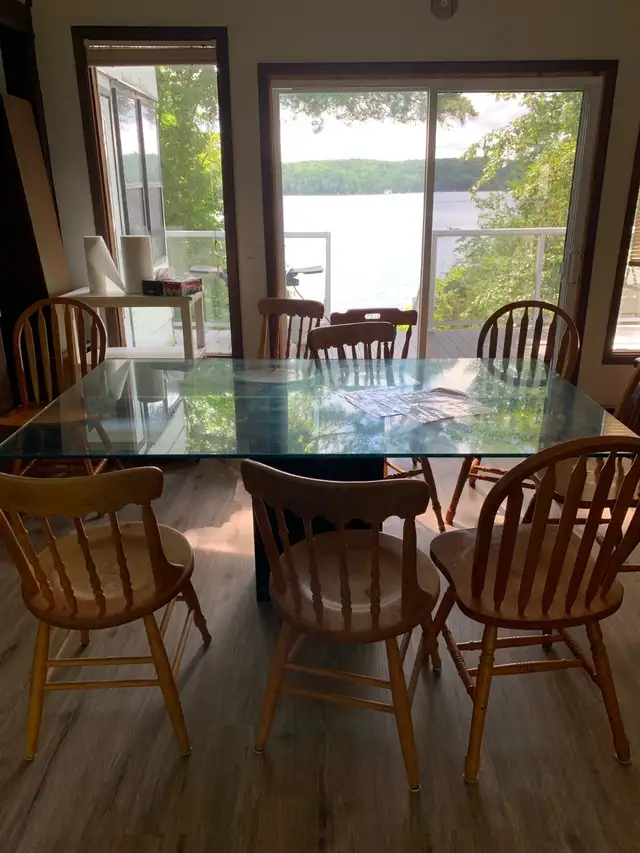 Muskoka Beachfront Cottage and Cabins in Ontario in Canada - Image 11