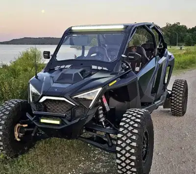 Selling a 2022 Can-Am Maverick X3 X RS Turbo RR in excellent condition. This high-performance side-b...