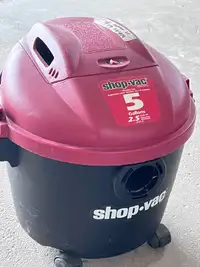 Vacuum cleaner Shop-vac  5 Gallons 