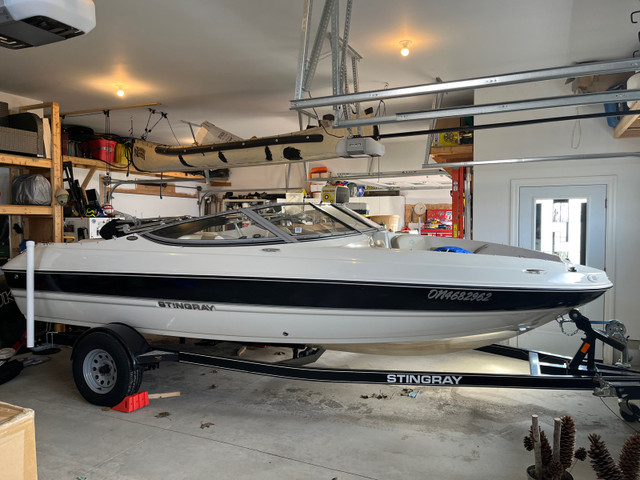 2015 Stingray 198rx with 4.3l I/O in Powerboats & Motorboats in Trenton