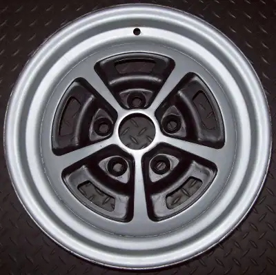 Magnum 500 JJ Wheel 14x5 1/2 Dodge Plymouth Cuda Challenger 1970 1971 E-Body. Rim has NO stripped ho...