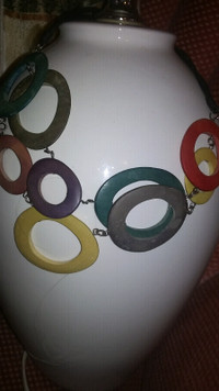 COLLIER EN BOIS