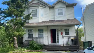 Looking for a working professional, clean, non-smoking and responsible tenant to rent a private 1-be...