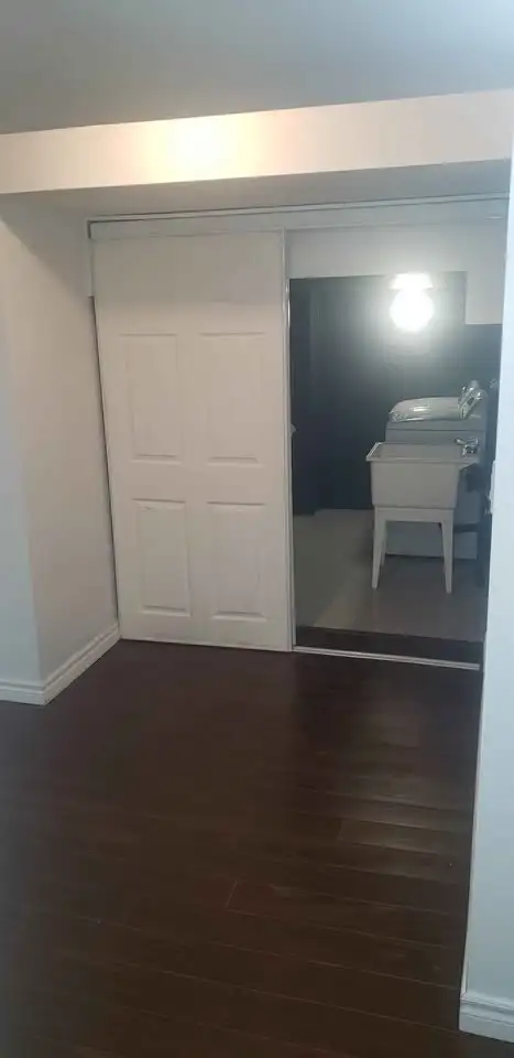 Basement for Rent in Long Term Rentals in Mississauga / Peel Region - Image 7