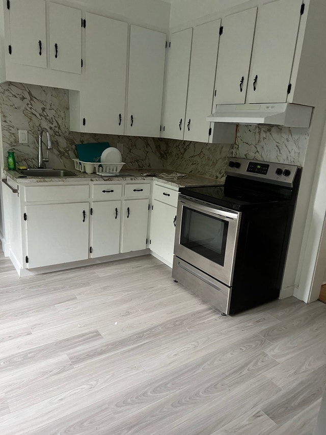 Private room available from Sept in West end Halifax Long Term