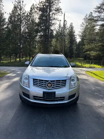 2014 Cadillac SRX4 Runs great. Has a big sunroof and lots of space. The back seats fold down for mor...