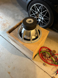 15 inch Subwoofer with box