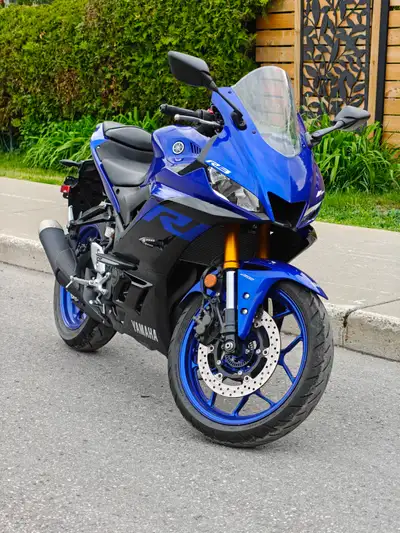 Fantastic bike in great condition. Runs perfectly and needs nothing. Also Includes: - Nelson-Rigg CL...