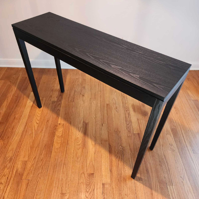 Entryway/side table in Other Tables in Ottawa