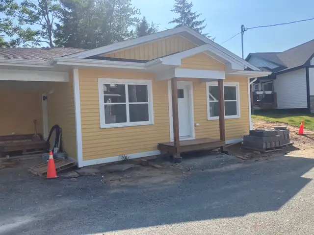 Old Bedford 2 Bed House in Long Term Rentals in Bedford - Image 2