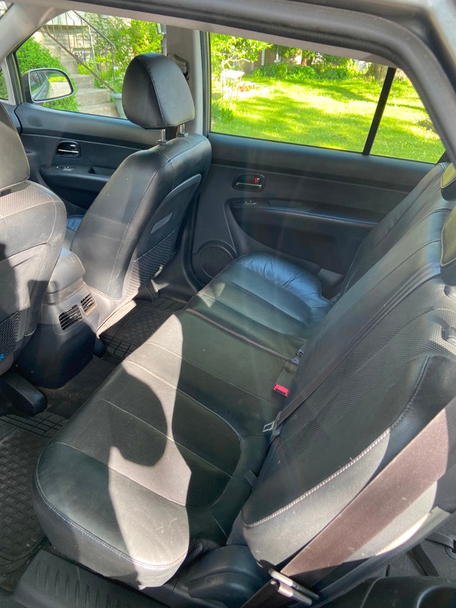 kia Rondo, année 2011. automatique, 93 000Km — photo 5