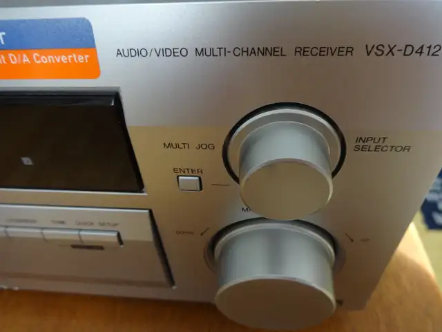 Pioneer VSX-D412-S/500W/5.1 channel/AV receiver for sale in Stereo Systems & Home Theatre in Markham / York Region - Image 6